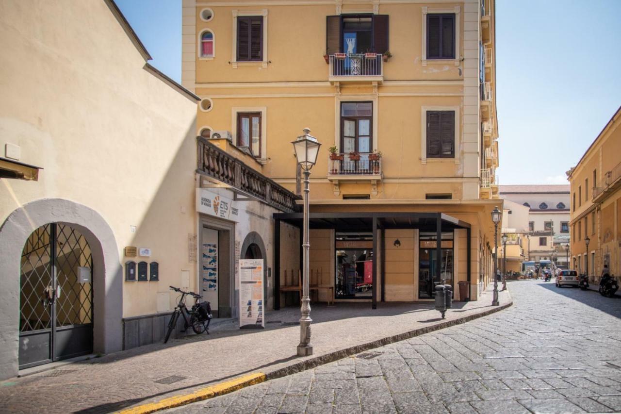 Suite Villa Comunale Sorrento Exterior foto